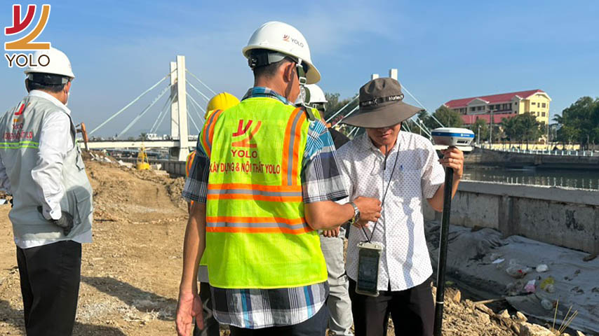 Nhà thầu xây dựng